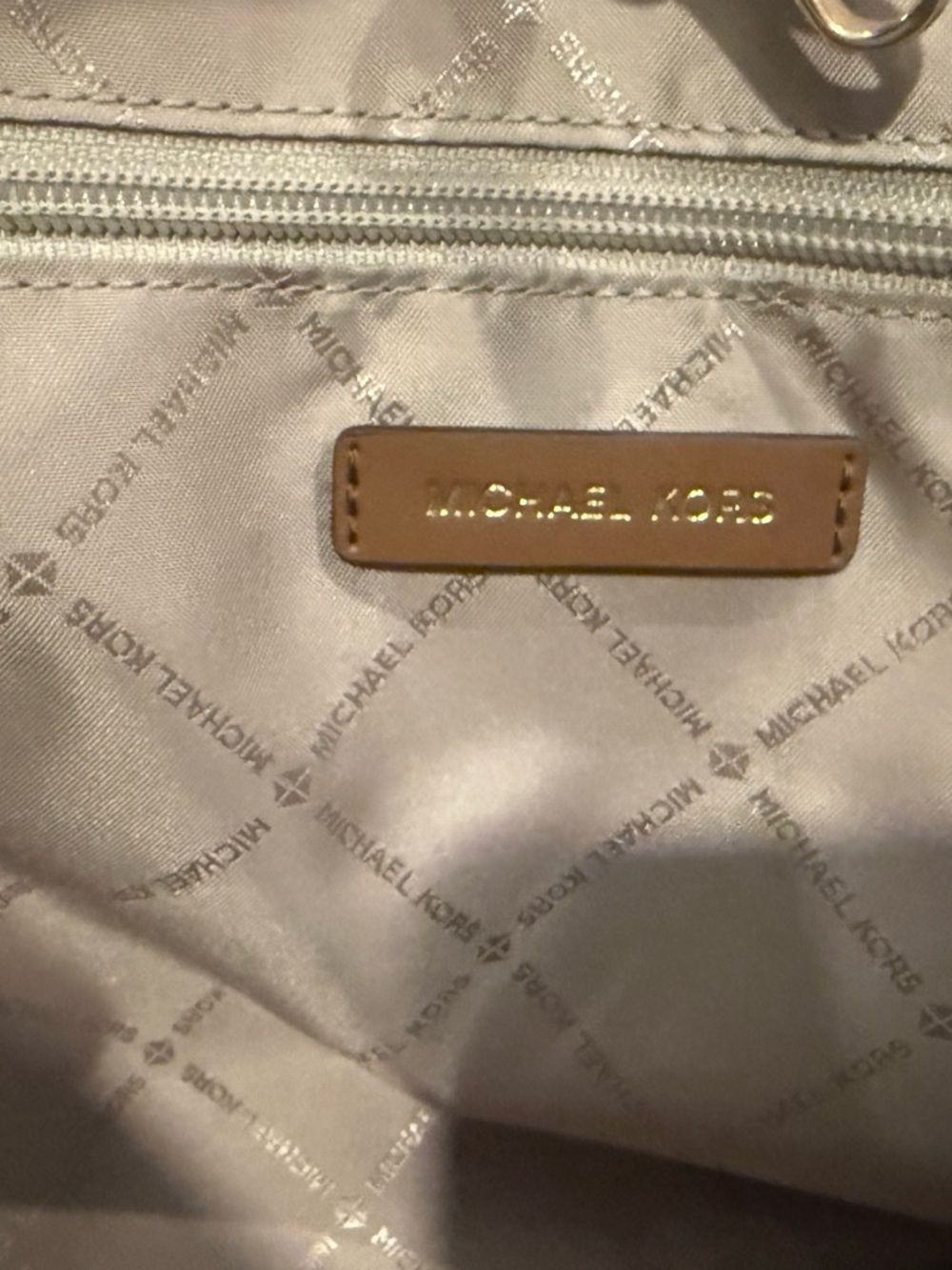 Michael Kors Jet Set Travel Tote Brown Logo Varsity Letter Print Bag NWOT - Picture 9 of 11